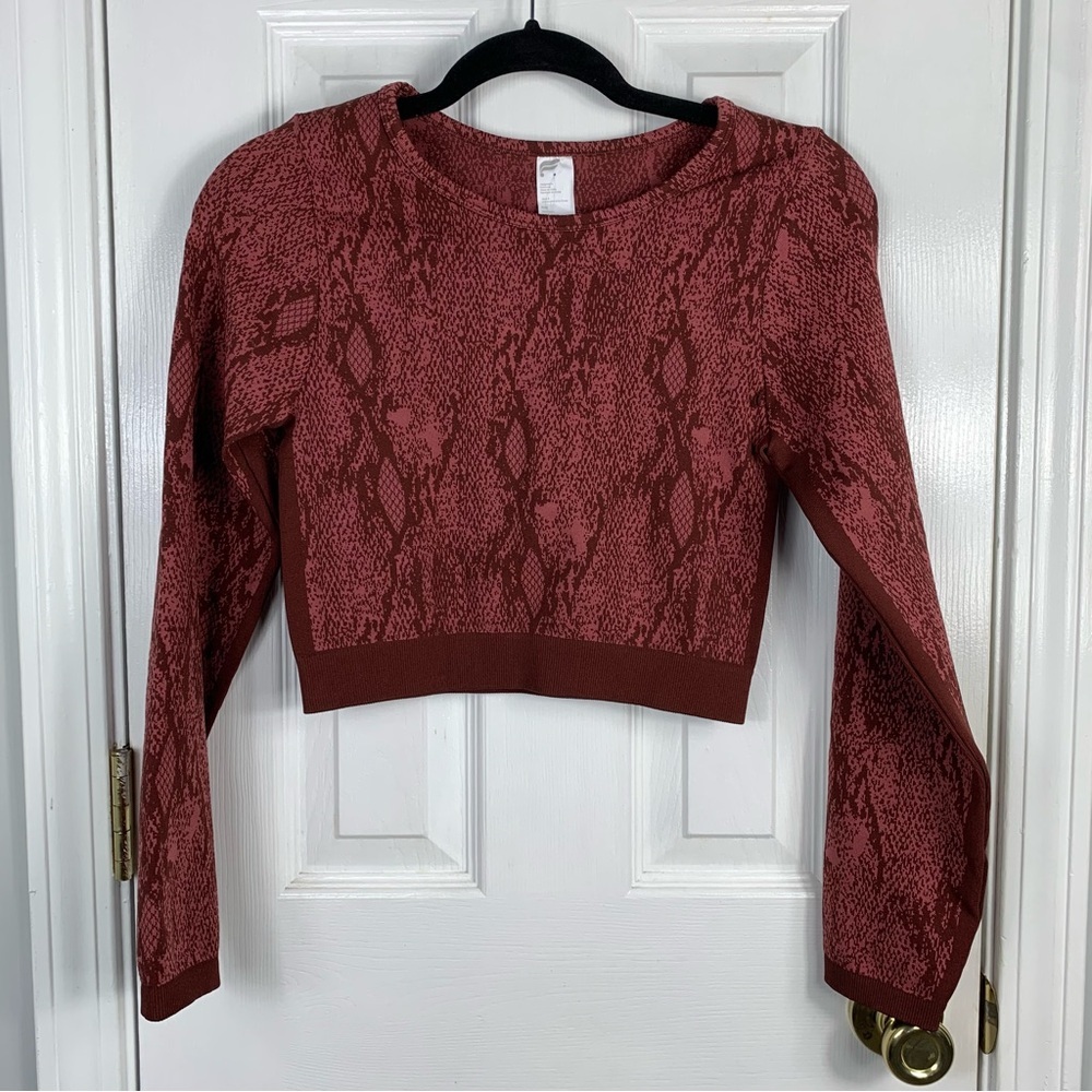 Fabletics Kamila Seamless Long Sleeve Top Size Large